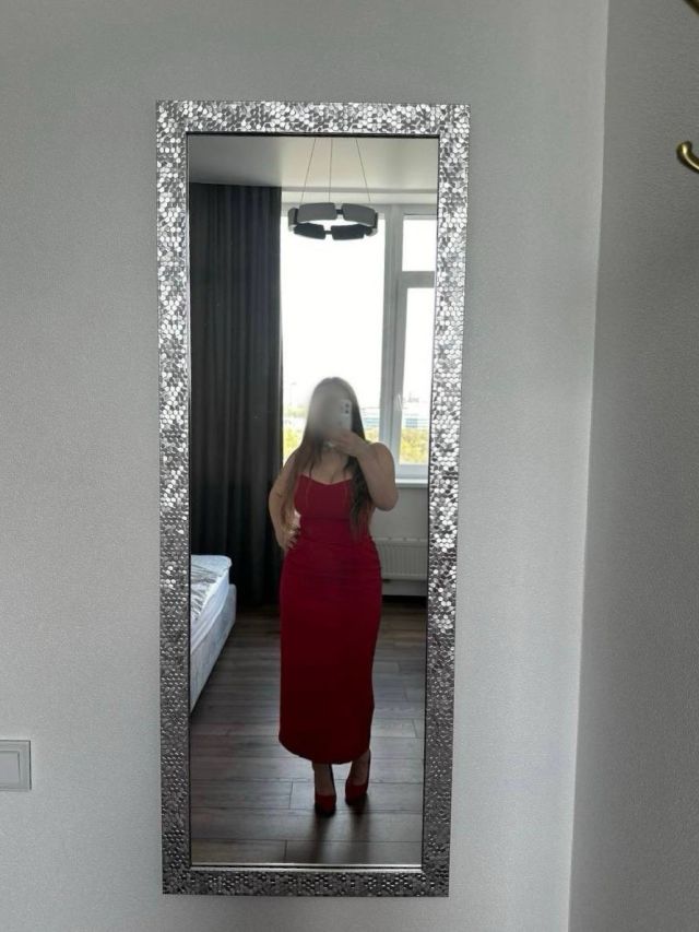 Индивидуалка Ирина Виз Фотография 0