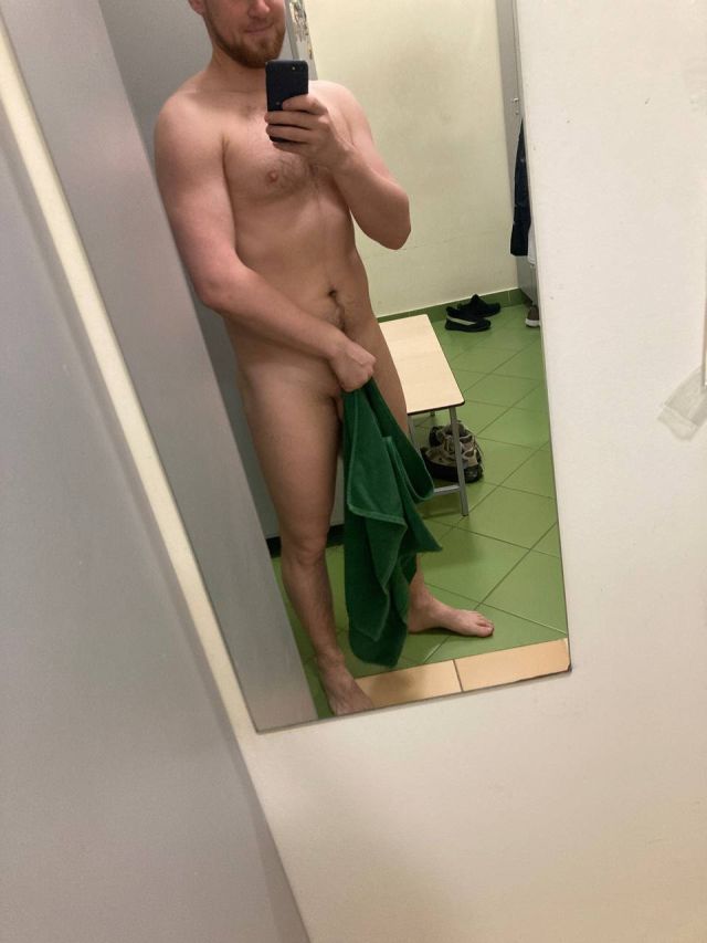 Мужчина Дмитрий  Академический
